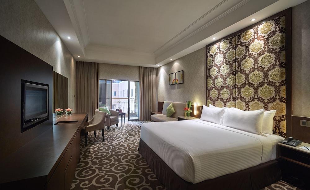 Sunway Hotel Putra Kuala Lumpur Room Type - Deluxe Classic Balcony