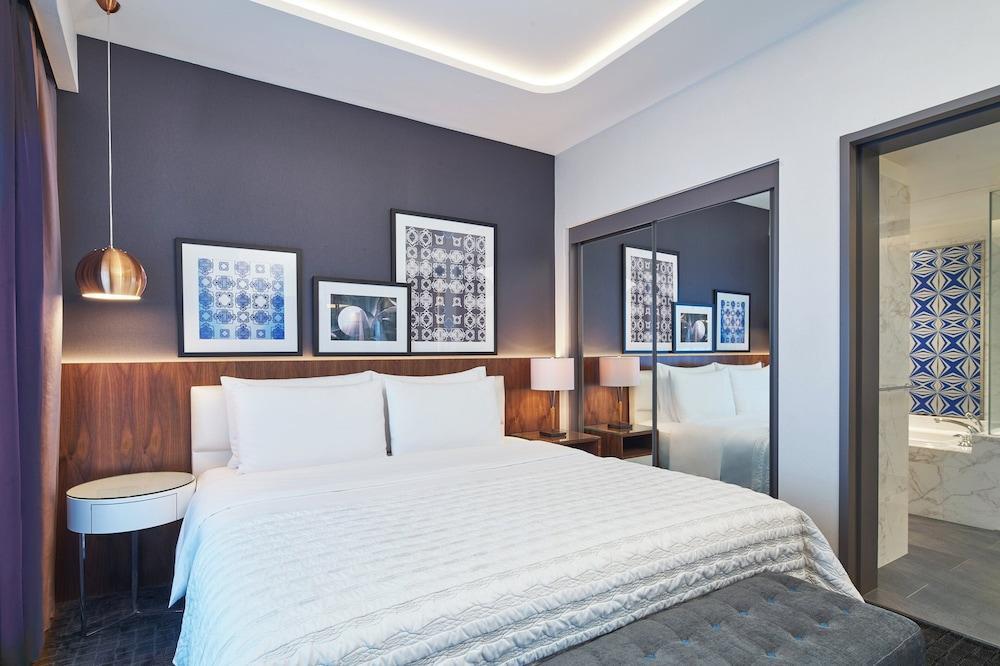 Le Meridien Kuala Lumpur Room Type - Suite, 1 Bedroom, Terrace Le Meridien Kuala Lumpur Room Type - Suite, 1 Bedroom, Terrace