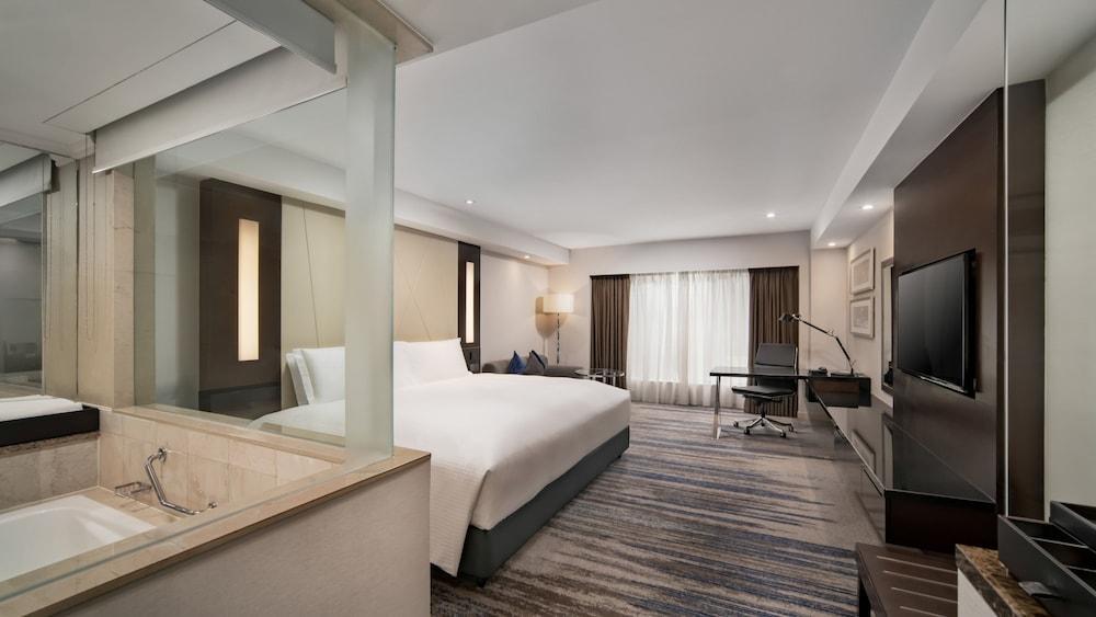 InterContinental Kuala Lumpur Room Type - Super King Premium High Floor