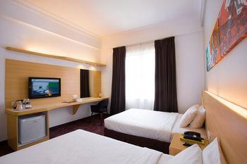 Prescott Hotel KL Medan Tuanku - Tap to explore photos