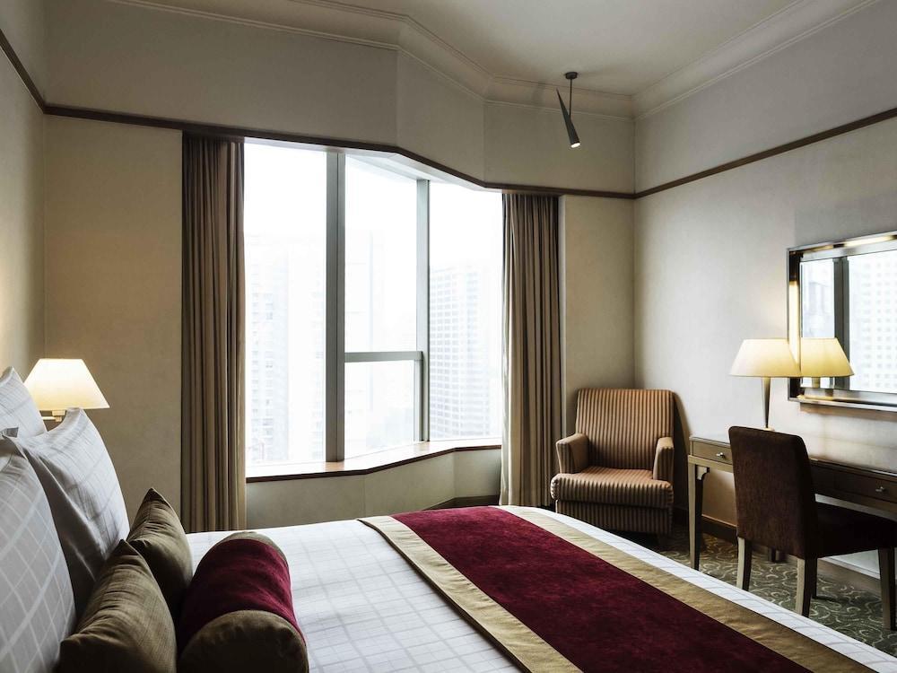Pullman Kuala Lumpur City Centre Hotel and Residences Room Type - Club Room, 2 Twin Beds, Club Lounge Access