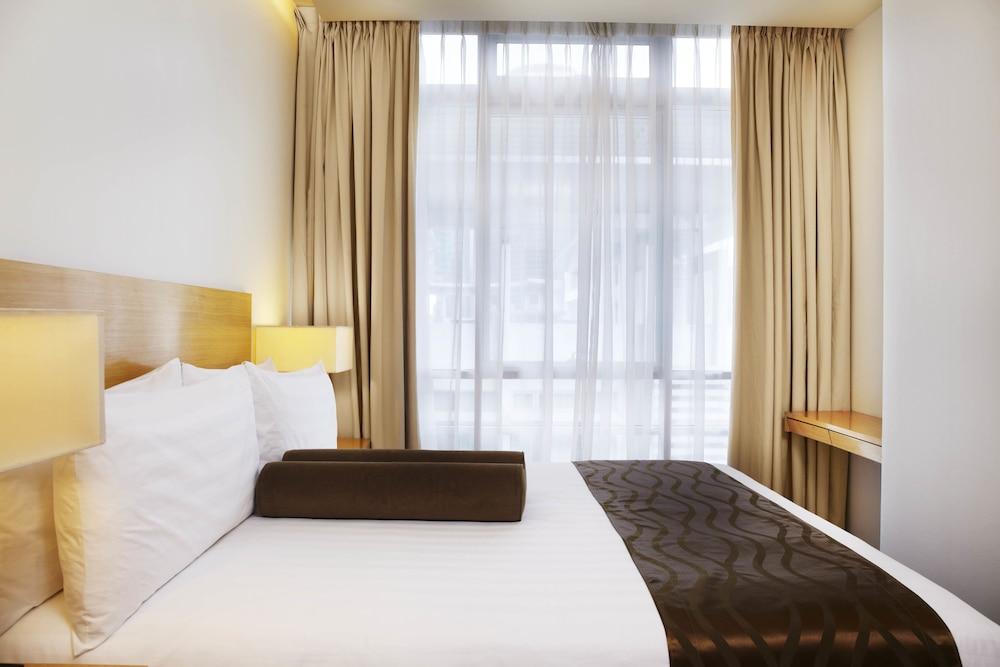 PARKROYAL Serviced Suites Kuala Lumpur Room Type - One Bedroom Premier Suite (Child Sharing Existing Bed) PARKROYAL Serviced Suites Kuala Lumpur Room Type - One Bedroom Premier Suite (Child Sharing Existing Bed)