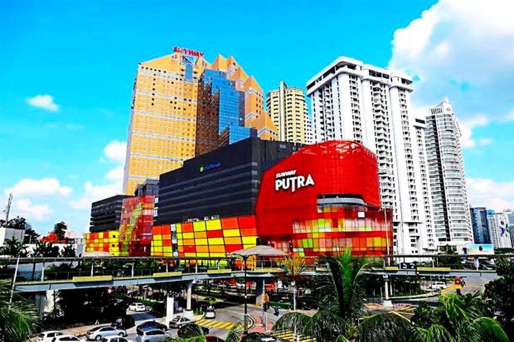 Pwtc Bistari Service Apartment, Kuala Lumpur Homestay ...