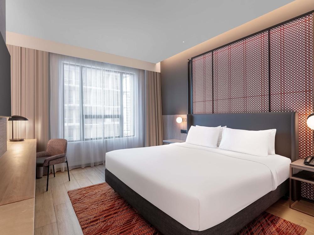 Grand Mercure Kuala Lumpur Bukit Bintang Room Type - Superior room, 1 king bed