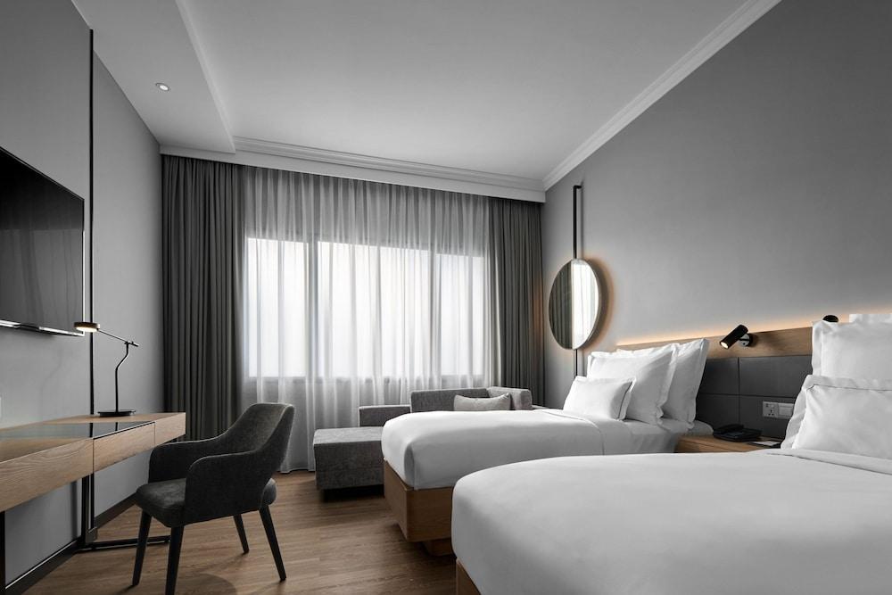 AC Hotel Kuala Lumpur by Marriott - Tap to explore photos