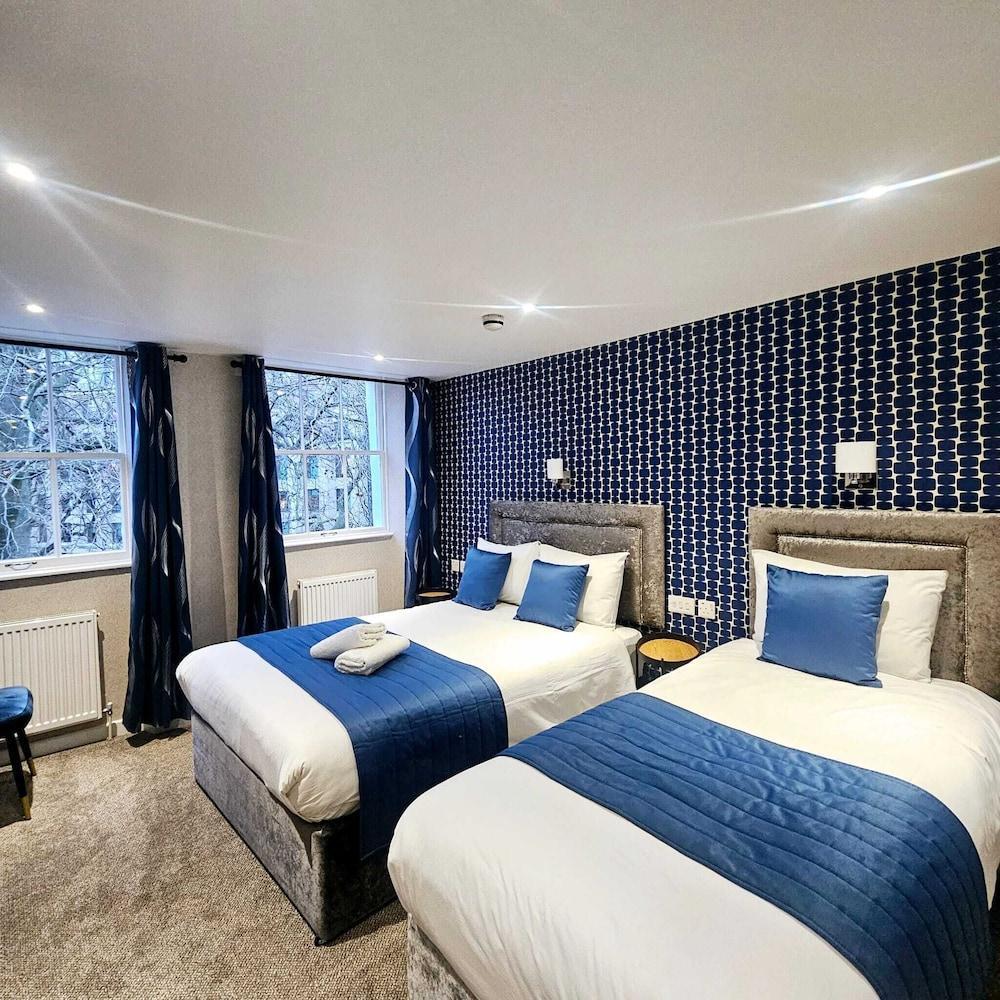George Hotel Room Type - Triple Room, Ensuite