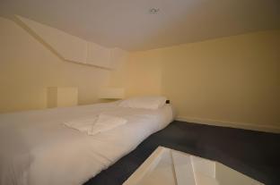 NOX Earls Court