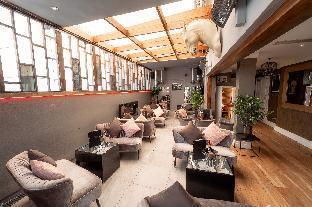 Karma Sanctum Soho - Tap to explore photos