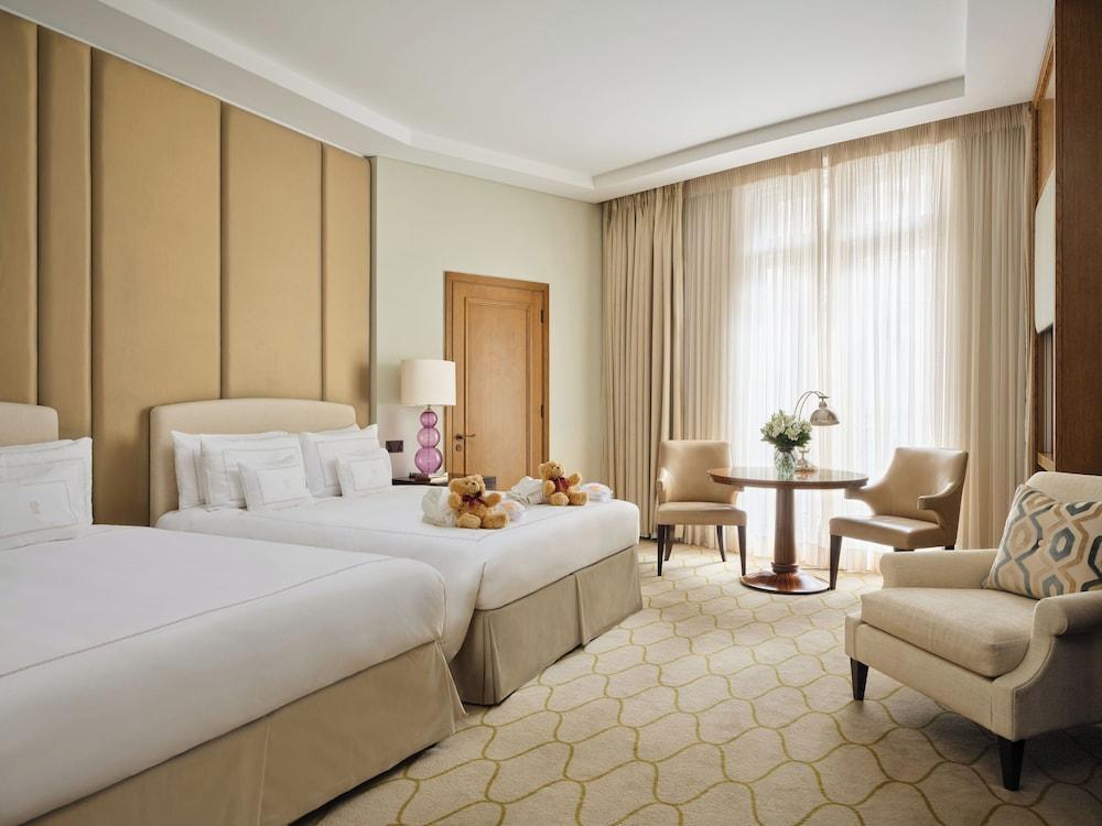 Corinthia London Room Type - Family Room
