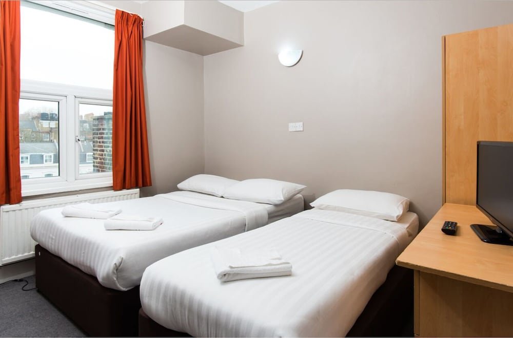 Aquarius Hotel Room Type - Classic Triple Room