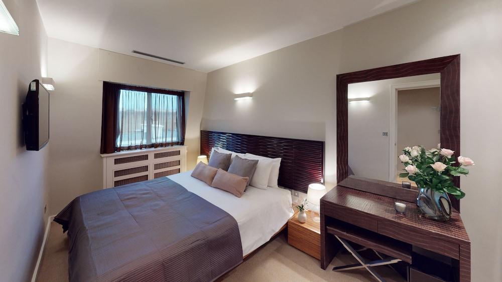 The Harrington - Gloucester Road - 1 Harrington Gardens Room Type - Apartment, 1 Bedroom