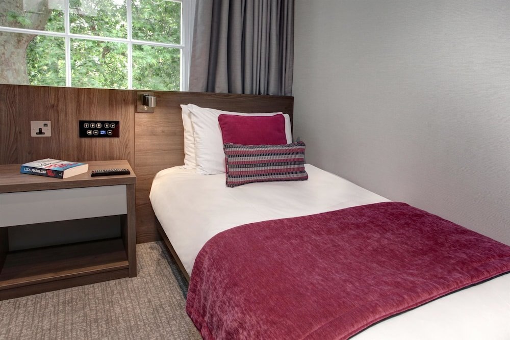 Best Western Plus Delmere Hotel Room Type - Standard Room, 1 Twin Bed, Non Smoking (1 single bed) Best Western Plus Delmere Hotel Room Type - Standard Room, 1 Twin Bed, Non Smoking (1 single bed)