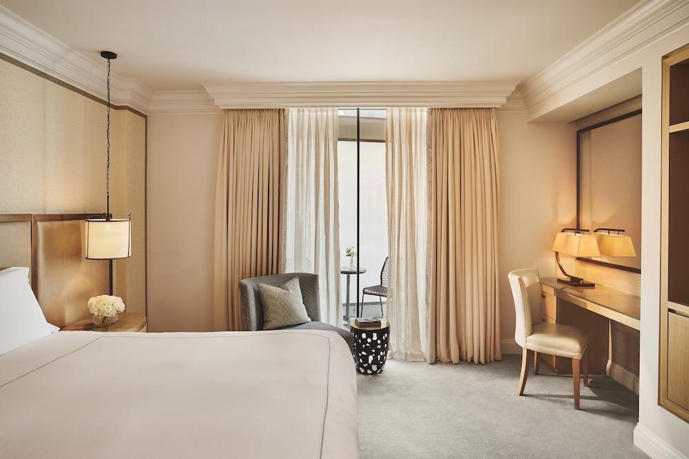 The Berkeley, Maybourne Room Type - Courtyard Room