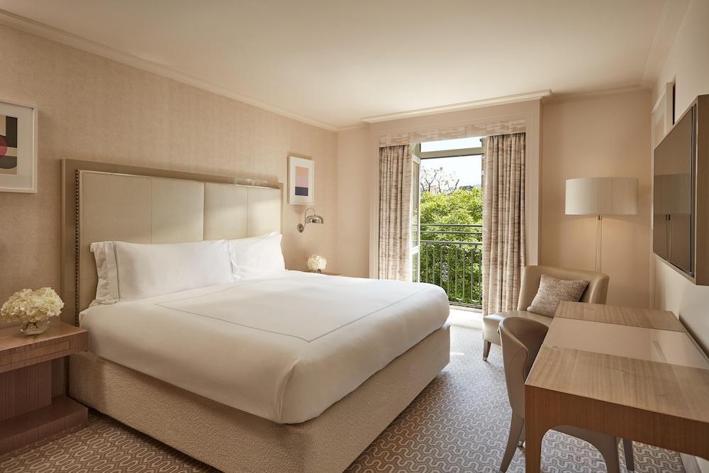 The Berkeley, Maybourne Room Type - Superior Room