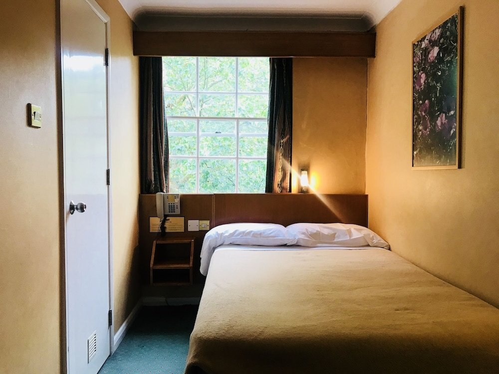 Beverley House Hotel Room Type - Small Standard Double Room