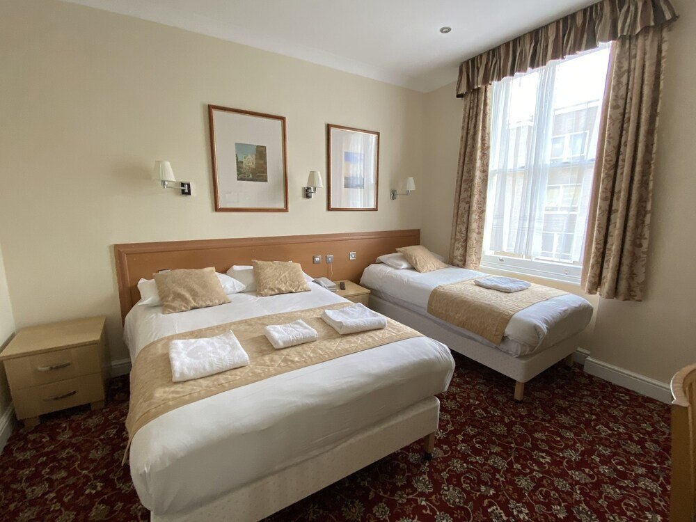 Belvedere Hotel Room Type - Triple Room