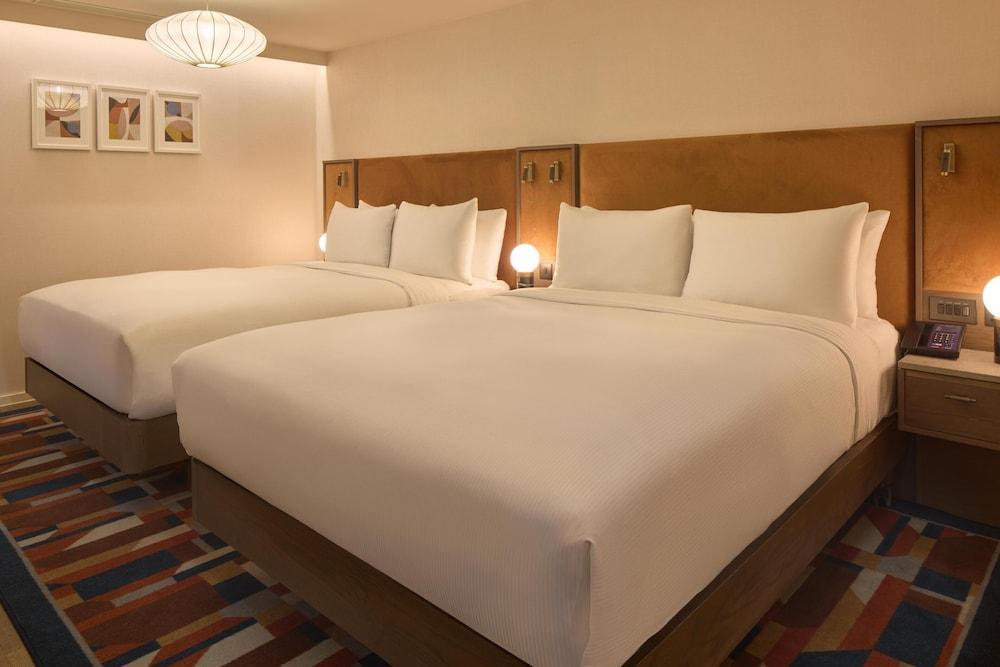 DoubleTree by Hilton London West End Room Type - DUPLEX KING