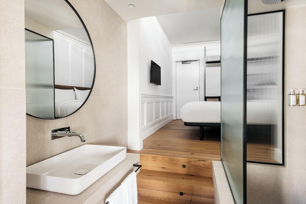The Caesar Hotel Room Type - Executive