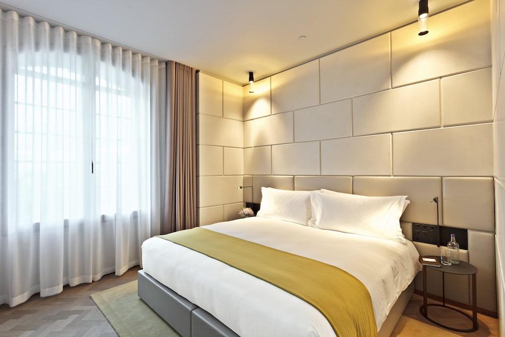 Hotel Cafe Royal, London Room Type - Suite (Regent)