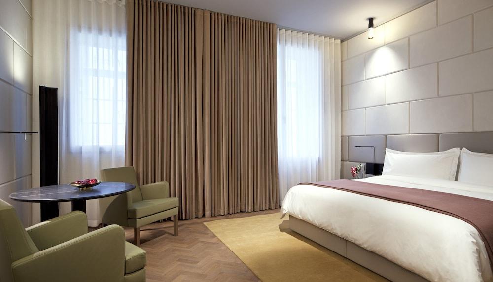 Hotel Cafe Royal, London Room Type - Superior Room (Grand) Hotel Cafe Royal, London Room Type - Superior Room (Grand)