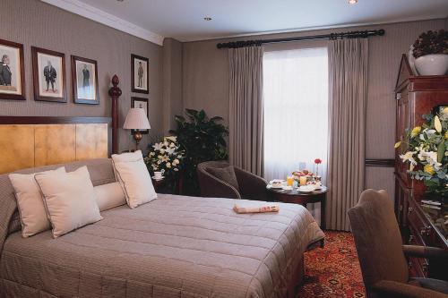 The Chesterfield Mayfair - Tap to explore photos