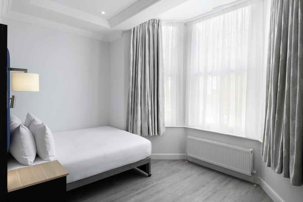 Spark by Hilton London Chiswick