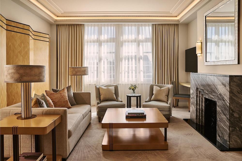 Claridge’s, Maybourne Room Type - Mayfair Suite