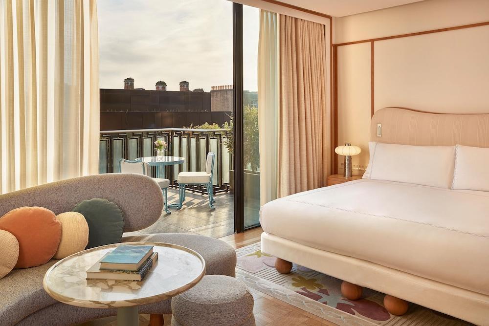 Claridge’s, Maybourne Room Type - Mayfair Balcony Room