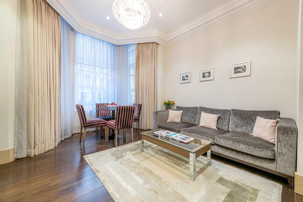 Claverley Court Room Type - Superior Apartment, 1 Bedroom