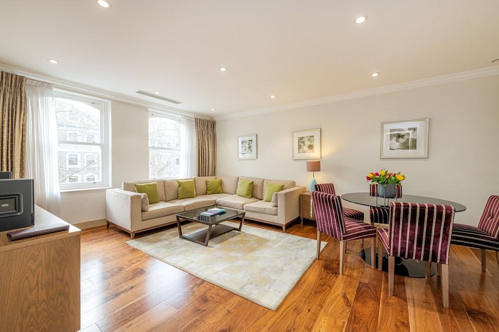 Claverley Court Room Type - Executive Apartment, 2 Bedrooms