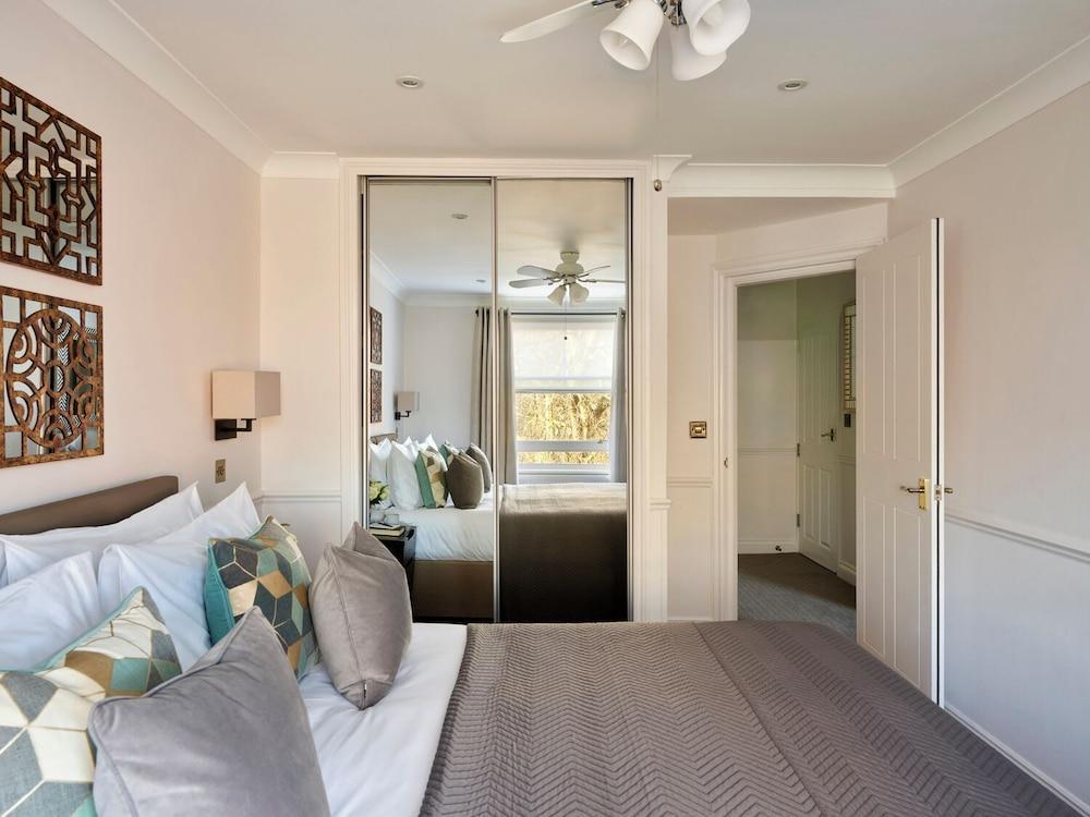 Collingham Serviced Apartments Room Type - One Bedroom Apartment