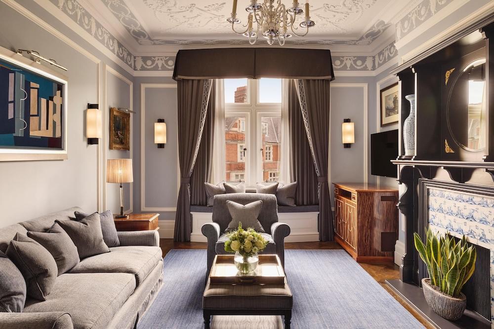 The Connaught, Maybourne Room Type - Carlos Suite
