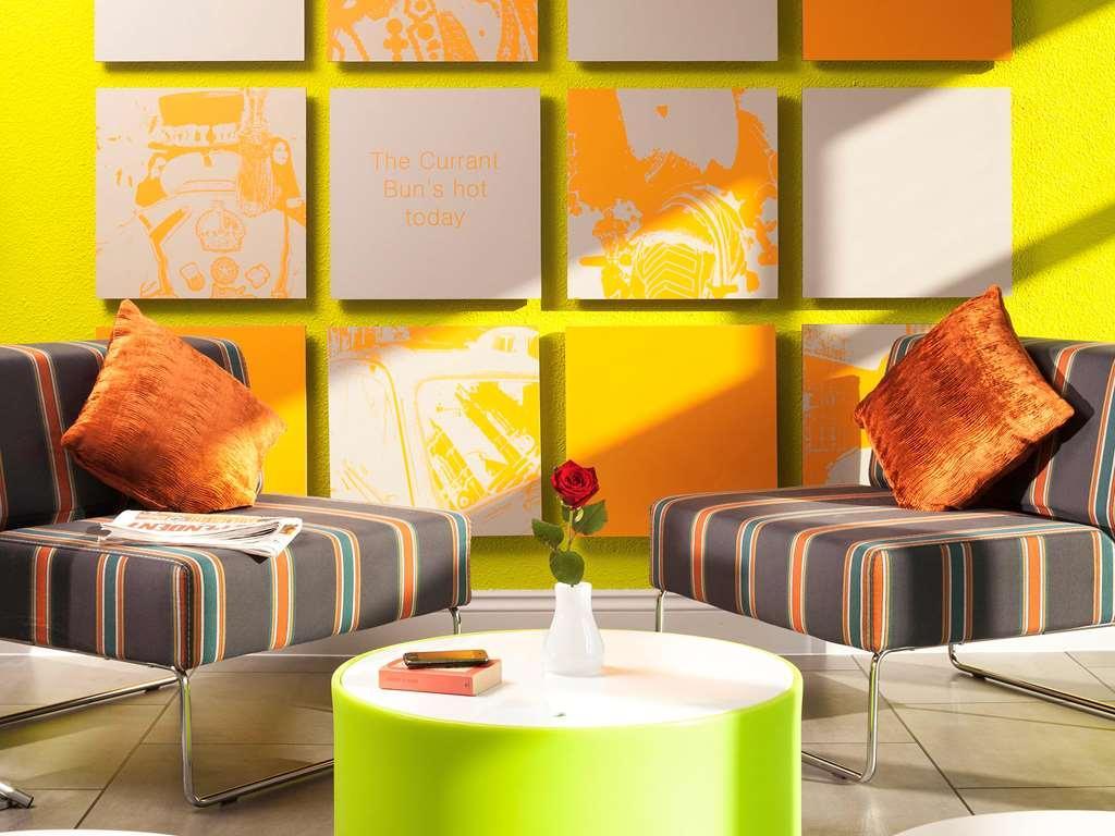 ibis Styles London Excel