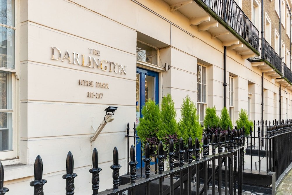 The Darlington Hyde Park - Tap to explore photos