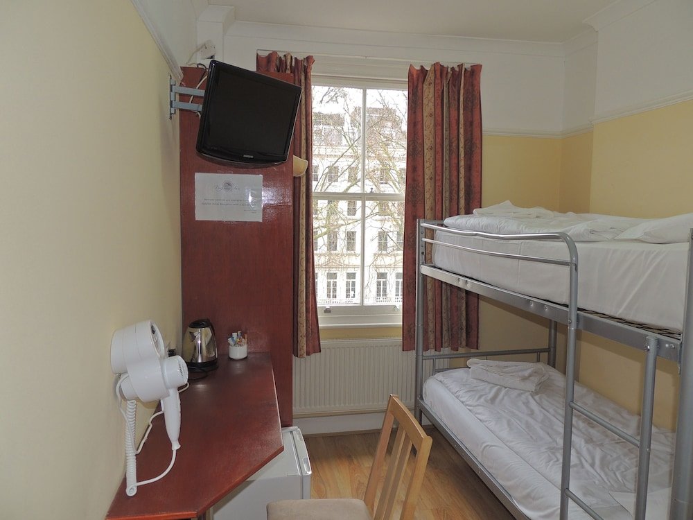 Dolphin Inn Room Type - Twin Room