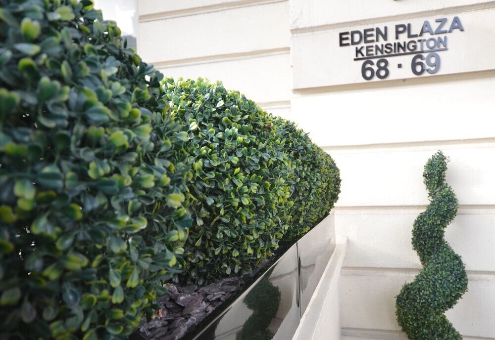 Eden Plaza Kensington - Tap to explore photos