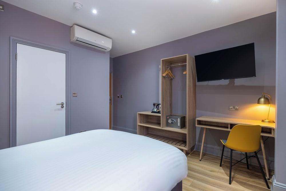 Comfort Inn Edgware Road W2 - Tap to explore photos