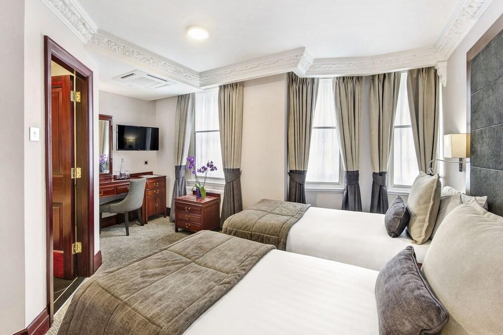 Gem Fitzrovia Hotel Room Type - Superior Twin Room
