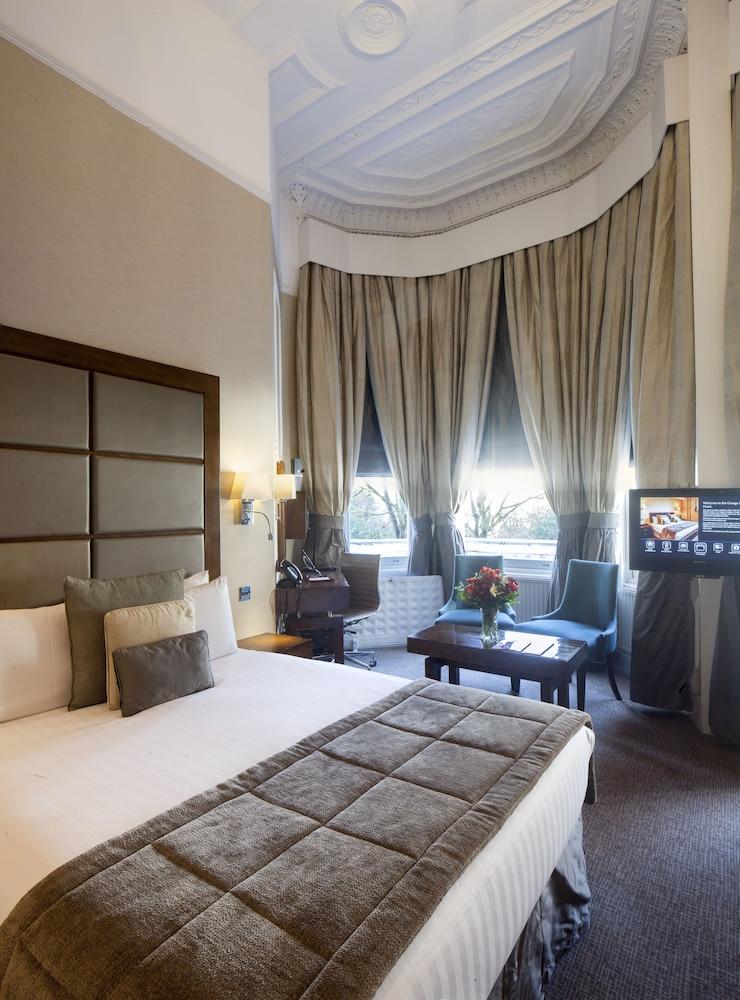 Gem Strathmore Hotel Room Type - Executive Double Room Gem Strathmore Hotel Room Type - Executive Double Room