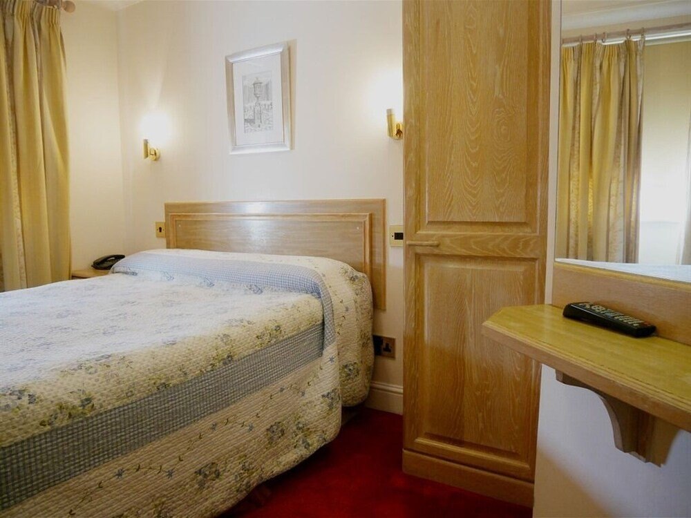 Gresham Hotel Room Type - Standard Double Room, Ensuite