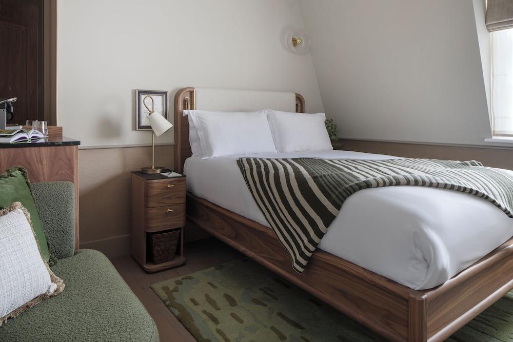 Montcalm Mayfair Townhouse Room Type - Atelier