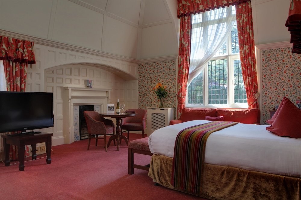 Best Western Plus Grim's Dyke Hotel Room Type - Suite, 1 Double Bed, Non Smoking