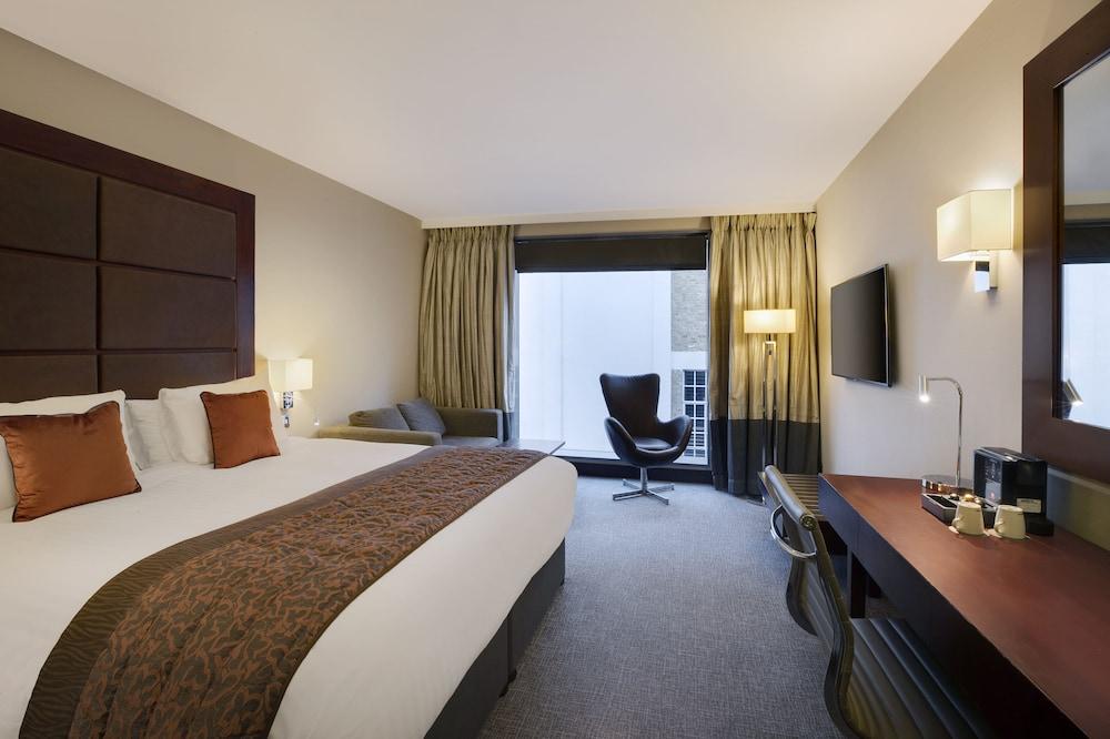 Leonardo Royal London St Paul’s Room Type - Executive Double Room