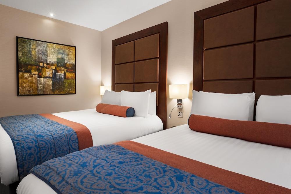 Leonardo Royal London St Paul’s Room Type - Superior room with 2 Queen beds