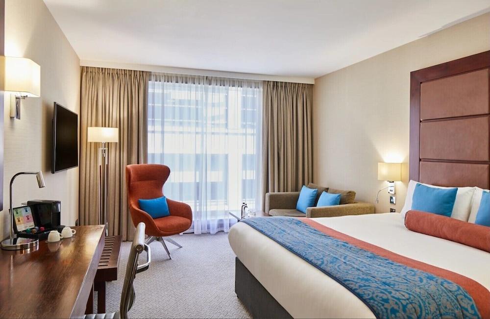 Leonardo Royal London St Paul’s Room Type - Executive Room with King Bed