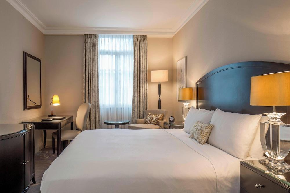 JW Marriott Grosvenor House London - Tap to explore photos