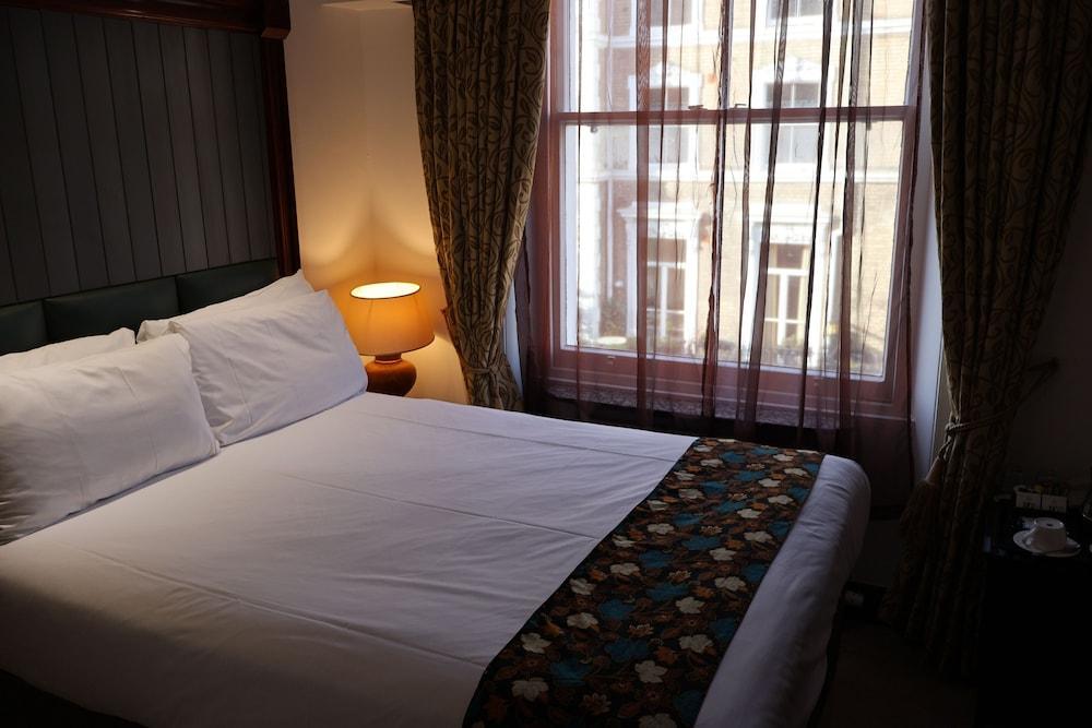 Dreamtel London Kensington Room Type - Deluxe Double Front Facing