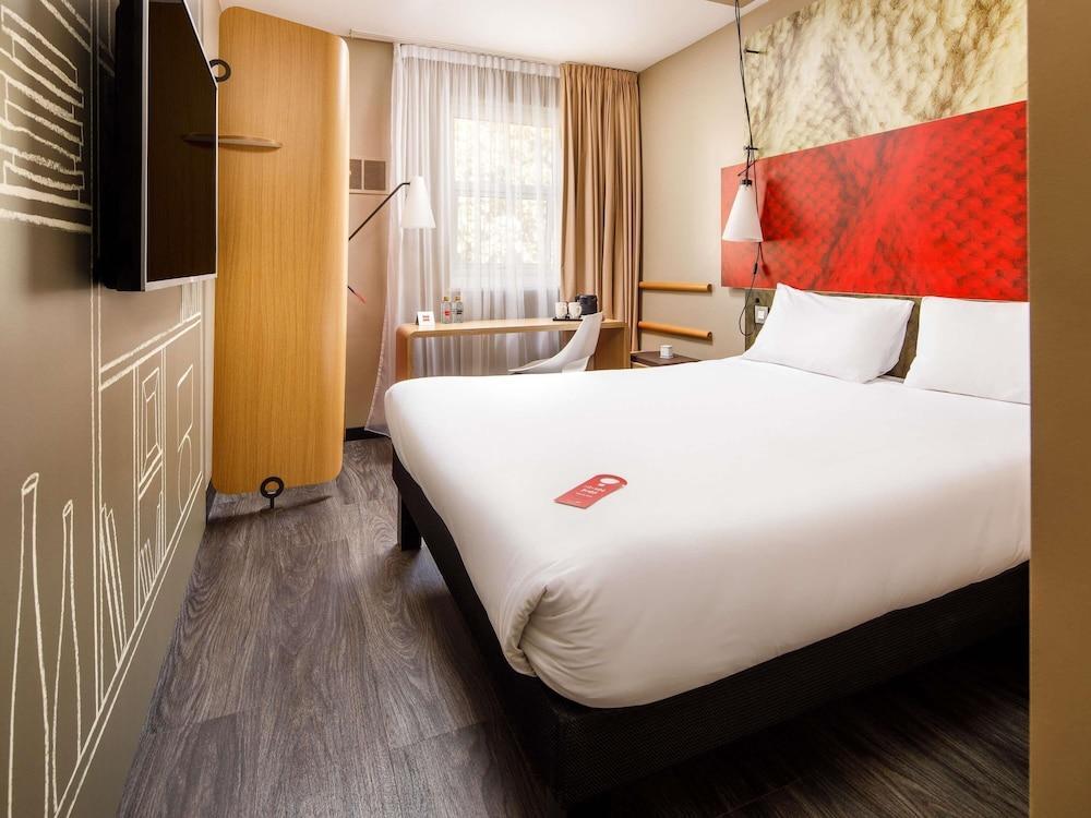 ibis London Greenwich Room Type - Double Room (Sweet Room by Ibis)