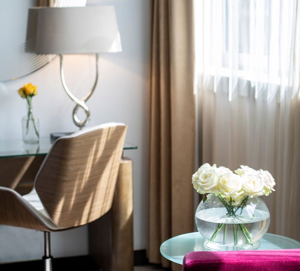 The Marylebone Hotel Room Type - Classic Room, 1 Queen Bed