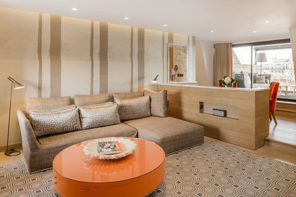The Marylebone Hotel Room Type - Suite, 1 King Bed, Terrace